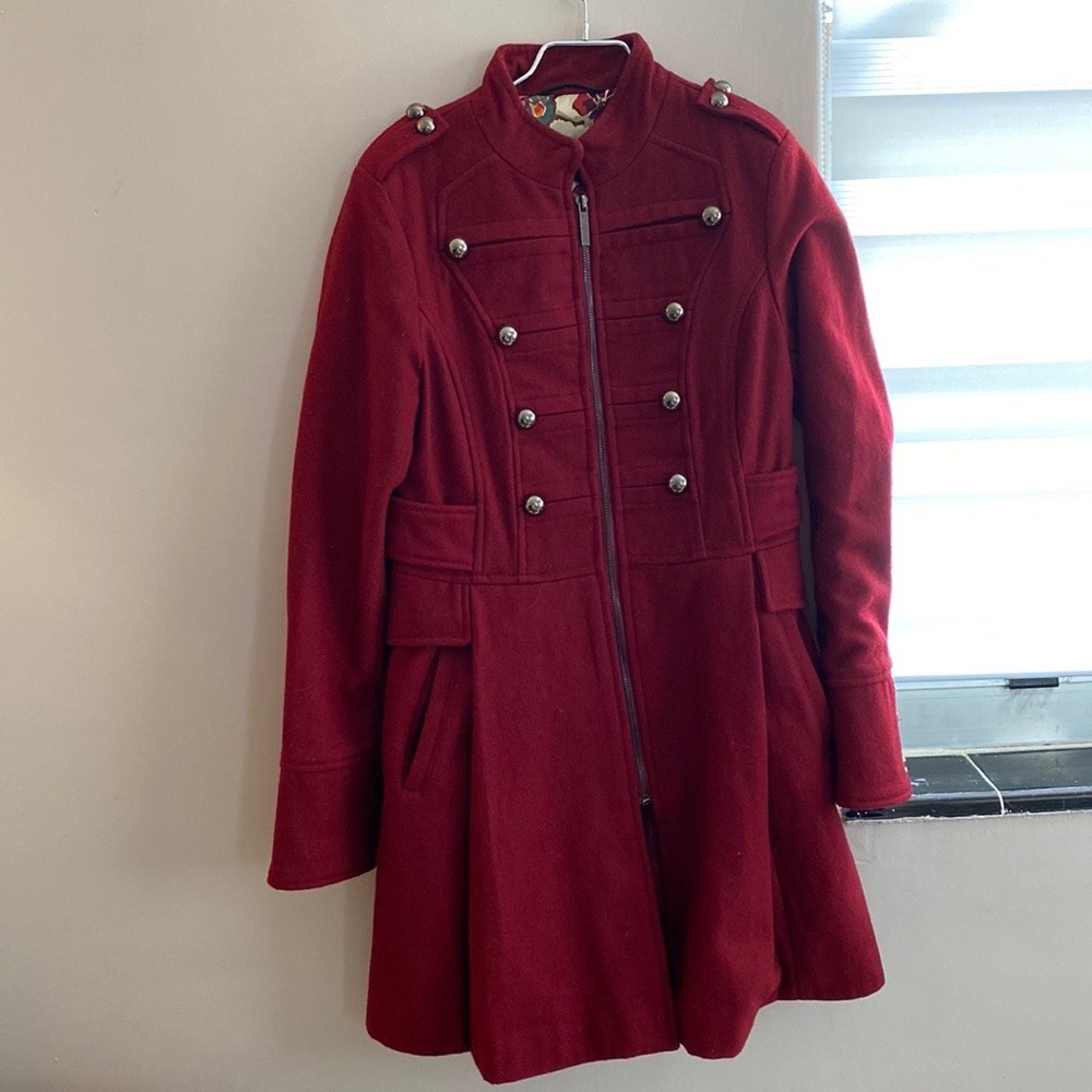 Red Coat Steve Madden